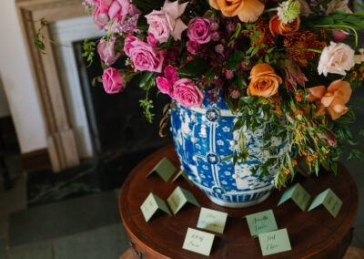 chinoiserie place card display
